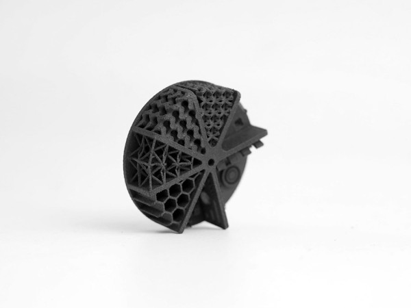 SLS (Selective Laser Sintering)